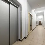 Διαμέρισμα Klimatyzowany Z Balkonem I Przestrzenia Do Pracy Lokalizacja Blisko Wisly By Renters