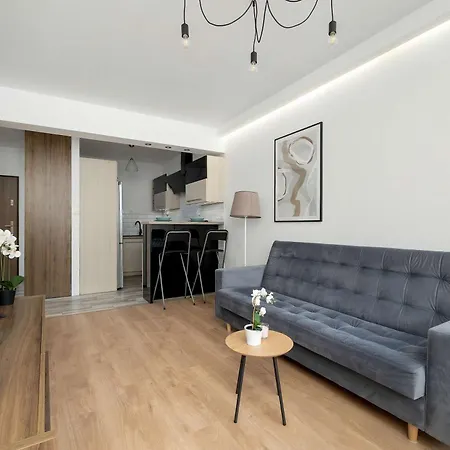 Klimatyzowany Z Balkonem I Przestrzenia Do Pracy Lokalizacja Blisko Wisly By Renters Apartmán *